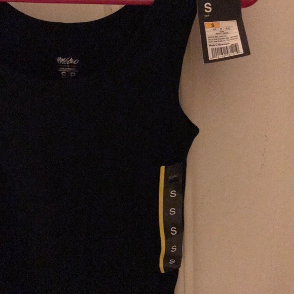 🖤Blank black tank top🖤 - Picture 3 of 5